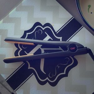 CHI straightening iron
